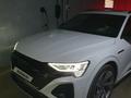 Audi Q8 e-tron 2023 года за 65 000 000 тг. в Алматы – фото 27