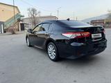 Toyota Camry 2019 года за 12 000 000 тг. в Каскелен – фото 2