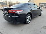 Toyota Camry 2019 года за 12 000 000 тг. в Каскелен – фото 4