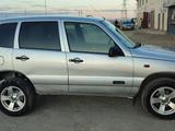 Chevrolet Niva 2008 года за 2 500 000 тг. в Атырау – фото 4