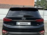 Hyundai Santa Fe 2020 года за 13 000 000 тг. в Алматы – фото 2