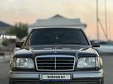Mercedes-Benz E 220 1993 годаүшін2 000 000 тг. в Туркестан