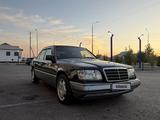 Mercedes-Benz E 220 1993 годаүшін2 000 000 тг. в Туркестан – фото 4