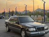 Mercedes-Benz E 220 1993 годаүшін2 000 000 тг. в Туркестан – фото 3