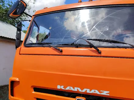 КамАЗ  65115 2012 года за 13 000 000 тг. в Актобе – фото 2