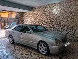 Mercedes-Benz E 320 2001 года за 6 000 000 тг. в Сарыагаш – фото 2