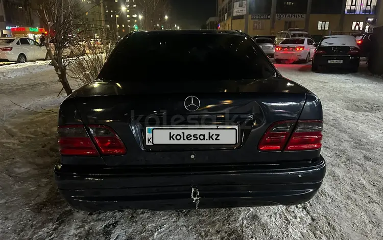 Mercedes-Benz E 200 2001 года за 3 500 000 тг. в Астана