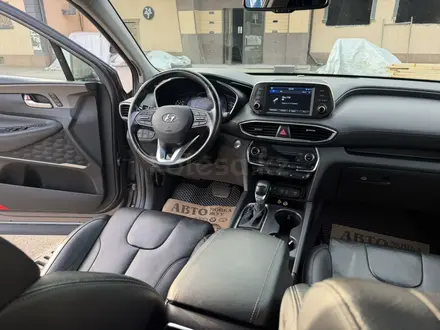 Hyundai Santa Fe 2020 года за 13 000 000 тг. в Алматы – фото 8