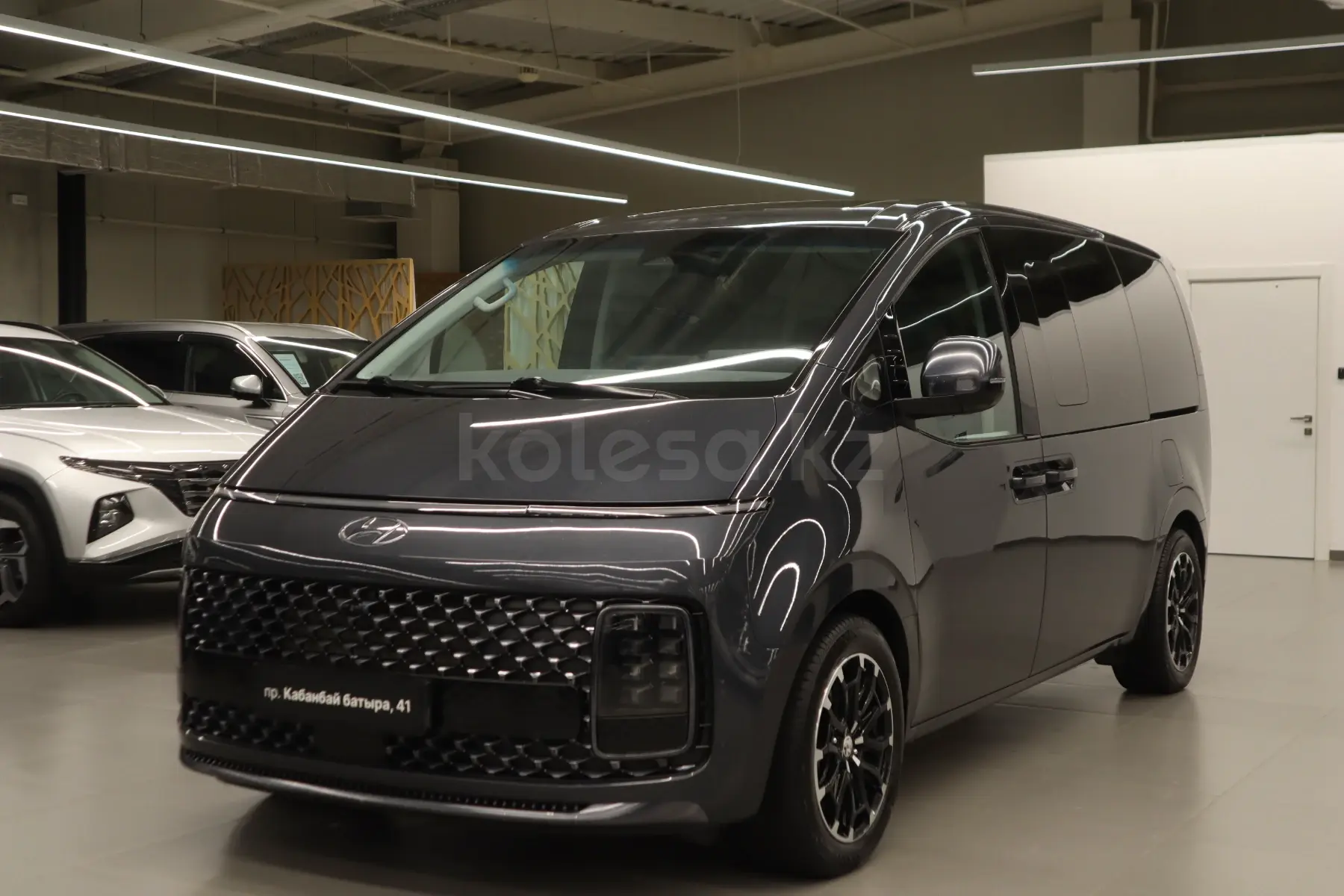 Hyundai Staria, 2023
