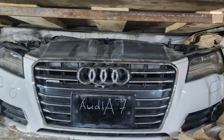 Решётка на Audi A7 с камерой решетка оригинал 10-14 100000 тенгеүшін100 000 тг. в Алматы