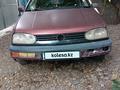 Volkswagen Golf 1993 года за 600 000 тг. в Семей