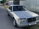 Mercedes-Benz E 230 1991 года за 1 600 000 тг. в Алматы – фото 2