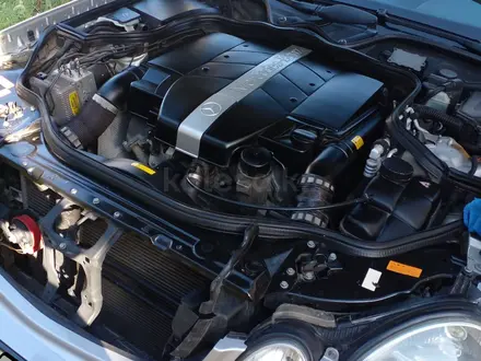 Mercedes-Benz E 320 2004 года за 6 000 000 тг. в Алматы – фото 16