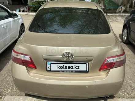 Toyota Camry 2009 года за 5 400 000 тг. в Уральск – фото 2