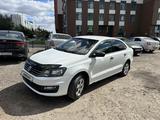 Volkswagen Polo 2015 года за 3 600 000 тг. в Астана – фото 3