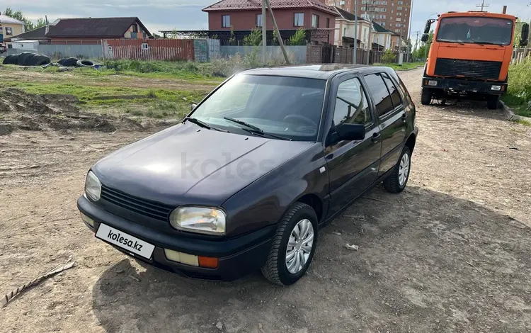 Volkswagen Golf 1993 годаүшін1 650 000 тг. в Астана