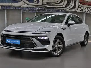 Hyundai Sonata Base