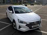 Hyundai Elantra 2019 года за 7 500 000 тг. в Астана – фото 2