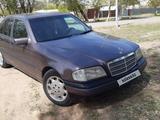 Mercedes-Benz C 180 1995 годаfor2 400 000 тг. в Астана