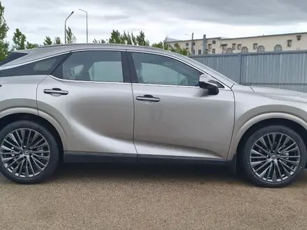 Lexus RX 350 Luxury 2026 года за 44 541 000 тг. в Актобе – фото 29