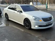 Toyota Crown Majesta, 2009