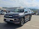 Toyota 4Runner 2020 года за 16 200 000 тг. в Алматы – фото 2