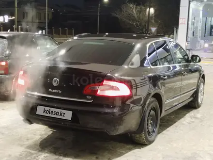 Skoda Superb 2012 года за 5 200 000 тг. в Уральск – фото 3