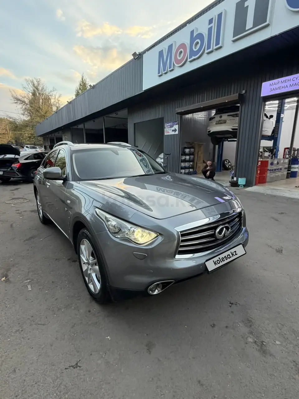 Инфинити QX70, 2017