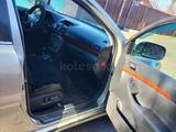 Toyota Avensis 2004 года за 5 000 000 тг. в Экибастуз – фото 4