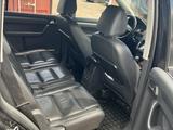 Volkswagen Touran 2010 года за 4 200 000 тг. в Алматы – фото 4