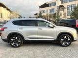 Hyundai Santa Fe 2023 годаfor20 990 000 тг. в Алматы – фото 4