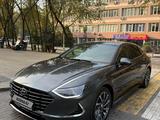 Hyundai Sonata 2022 года за 12 500 000 тг. в Алматы