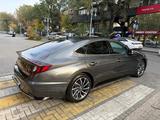 Hyundai Sonata 2022 года за 12 500 000 тг. в Алматы – фото 3