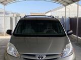 Toyota Sienna 2009 года за 7 800 000 тг. в Атырау – фото 2