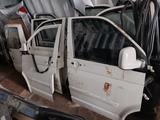 Двери Volkswagen Transporter Multivan T5 за 7 500 тг. в Алматы – фото 2