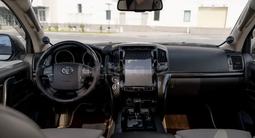 Toyota Land Cruiser 2010 года за 22 300 000 тг. в Семей – фото 2