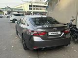 Toyota Camry 2021 годаfor11 800 000 тг. в Алматы – фото 4