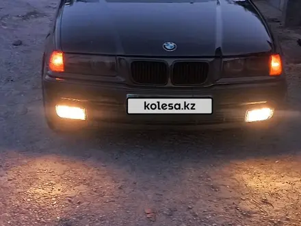 BMW 320 1992 года за 2 000 000 тг. в Шымкент – фото 7