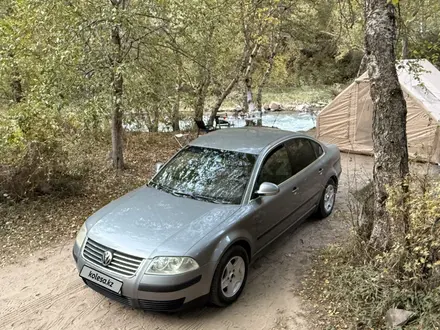 Volkswagen Passat 2004 года за 2 400 000 тг. в Алматы – фото 5