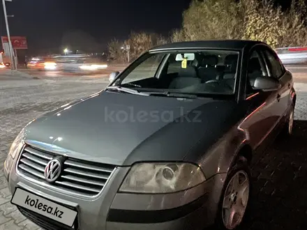 Volkswagen Passat 2004 года за 2 400 000 тг. в Алматы – фото 9