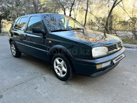 Volkswagen Golf 1996 года за 1 950 000 тг. в Петропавловск – фото 11