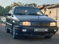 Volkswagen Passat 1992 годаүшін1 650 000 тг. в Караганда