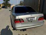 Mercedes-Benz E 430 2002 годаүшін6 700 000 тг. в Жанаозен – фото 4