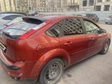 Ford Focus 2007 года за 2 350 000 тг. в Караганда – фото 2