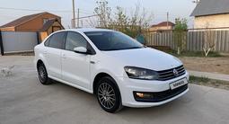 Volkswagen Polo 2018 года за 5 100 000 тг. в Атырау – фото 2