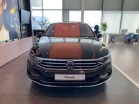 Volkswagen Passat 2022 года за 17 080 000 тг. в Астана