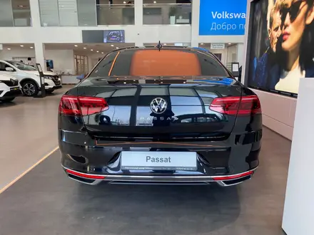 Volkswagen Passat 2022 года за 17 080 000 тг. в Астана – фото 5