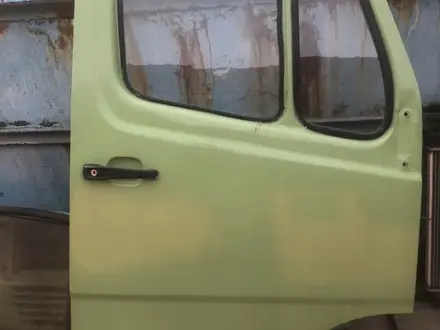 Дверь сапог т1 за 9 000 тг. в Алматы