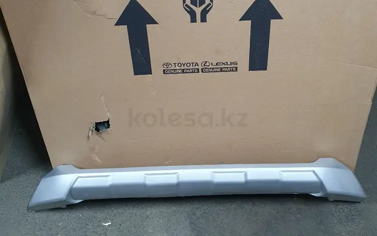 Накладка на бампер за 10 000 тг. в Алматы