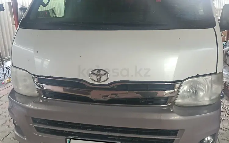 Toyota Hiace 2012 годаfor11 500 000 тг. в Алматы